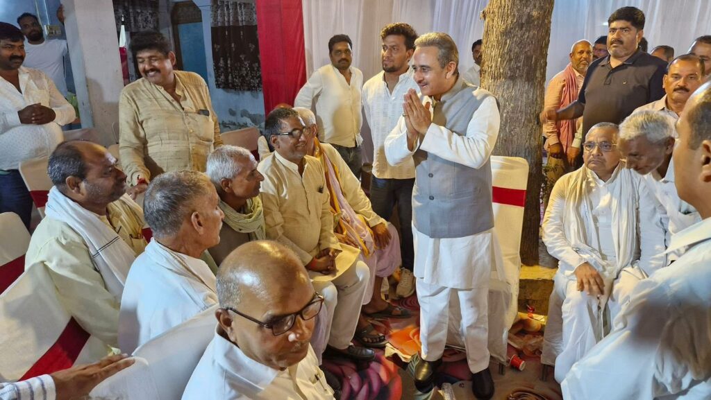 fe37d26a-32b2-4915-895f-26e49664396f